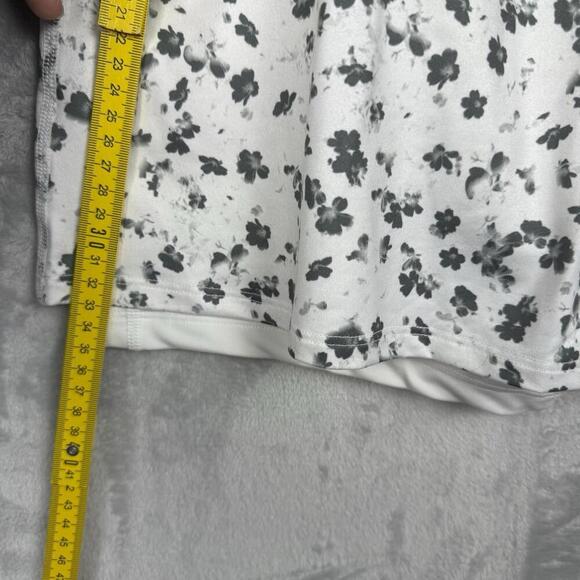 Nike Dri-FIT White Floral Skort Women’s Size XL Built-In Shorts Tennis Golf Gym - Picture 8 of 9